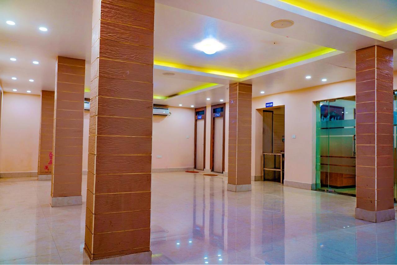 בובנשוואר Fabhotel Kanchan Plaza מראה חיצוני תמונה